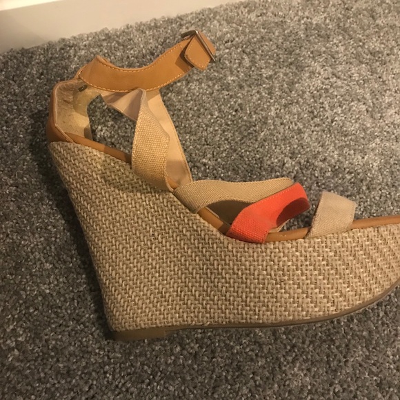 High heel strapped Muti color - Picture 3 of 5